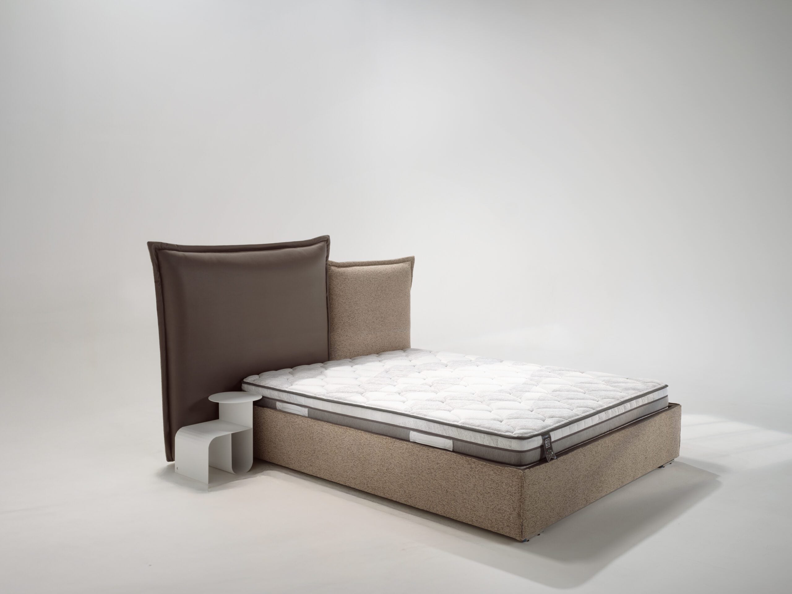 Łóżko tapicerowane Alabama bez pojemnika - zdjęcie 12