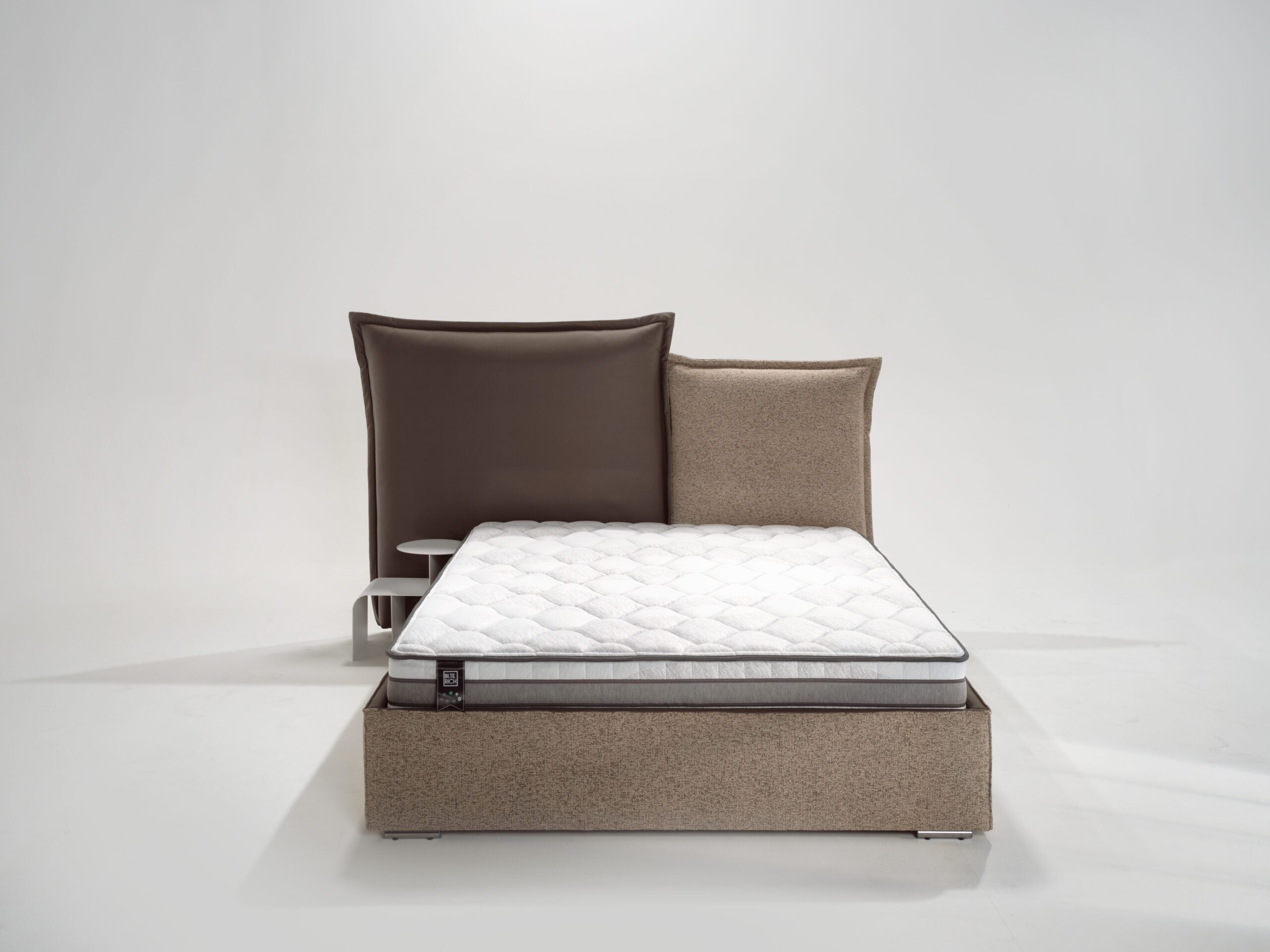 Łóżko tapicerowane Alabama bez pojemnika - zdjęcie 11