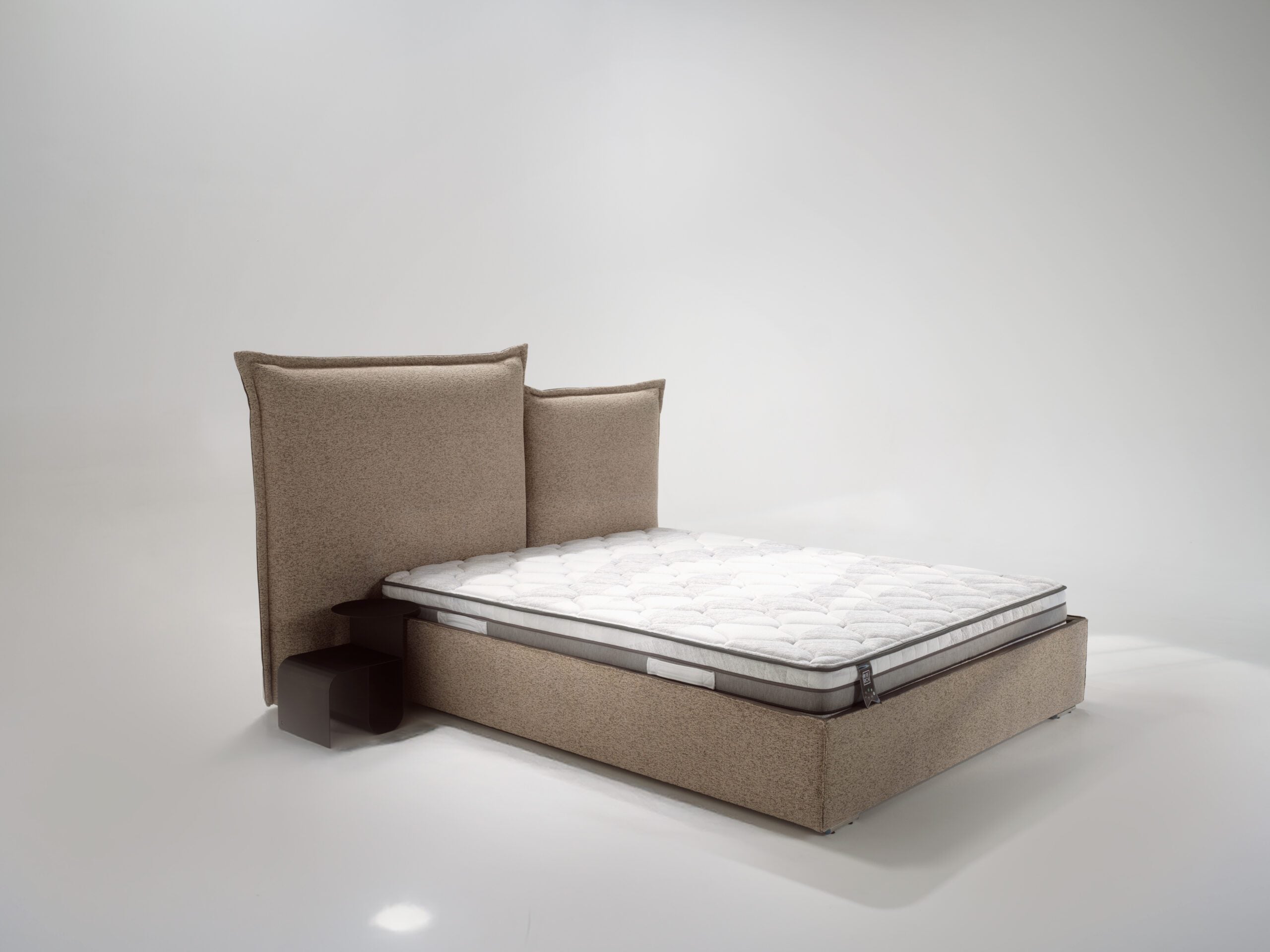 Łóżko tapicerowane Alabama z pojemnikiem dwupozycyjnym - zdjęcie 8